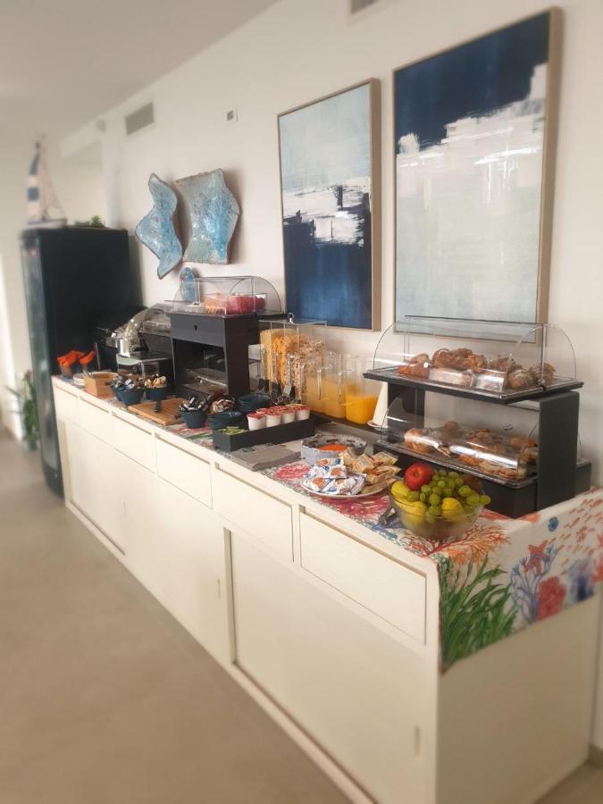 Hotel Caramare カーラゴノネ エクステリア 写真