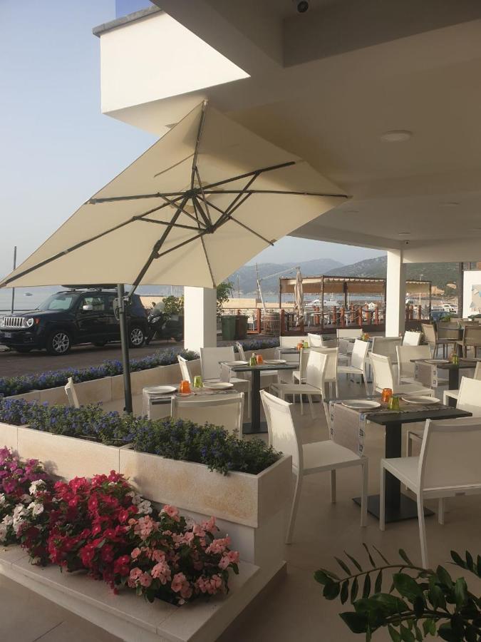 Hotel Caramare カーラゴノネ エクステリア 写真