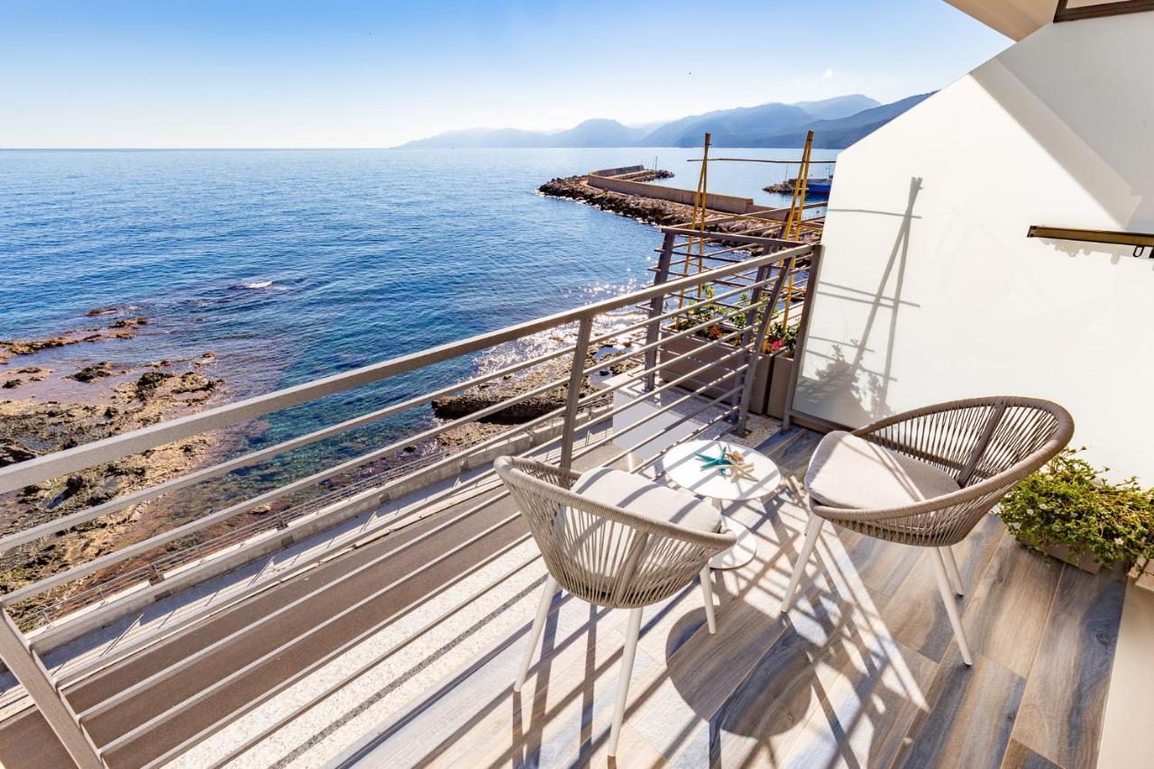 Hotel Caramare カーラゴノネ エクステリア 写真